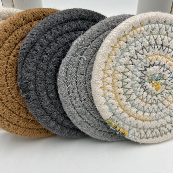 Round Coasters Set of 5, Cotton Woven Braided Hot Pads Place Mats Heat-Resistant - Picture 3 of 7